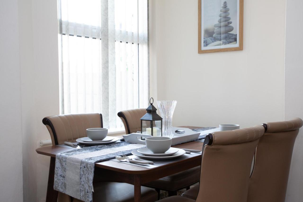 6 Bedroom House 10Min Drive From City Centre Manchester Exterior photo